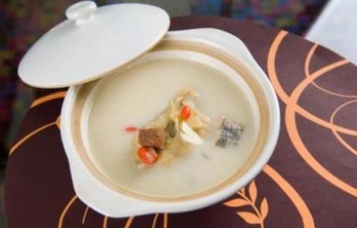 秋季女性滋补护宫,多吃这几种食物