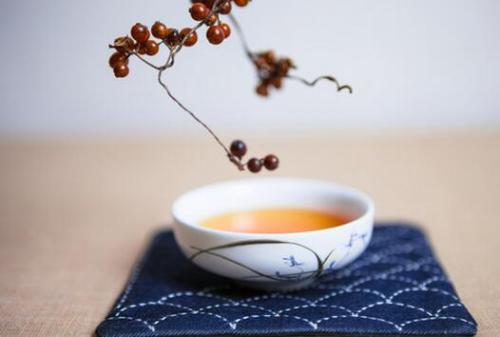 错误的喝茶方式有哪些?会产生哪些伤害